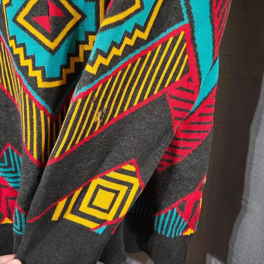 Empyre Mens Geometric Aztec Knit Sweater Medium Grey Red Teal Crewneck